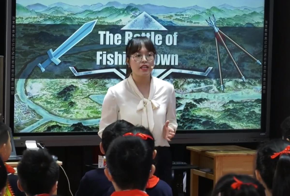 劉楊媛，綜合語(yǔ)用課《The battle of Fishing Town》，五年級(jí)，自編文本