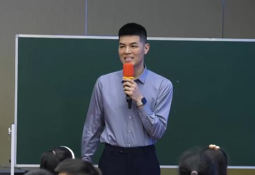 匡元，《趣味故事會》，三年級下冊口語交際，第四單位