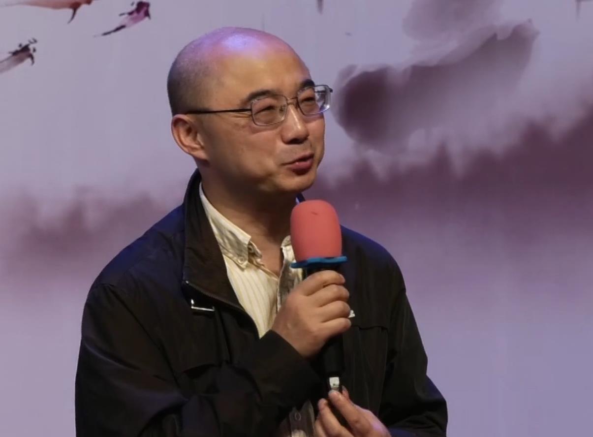 薛峰?  講座《對(duì)部編小學(xué)語文教材中一些概念、模塊的認(rèn)識(shí)》
