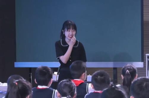 宋鶡儀《總也倒不了的老屋》，三年級上冊第四單元